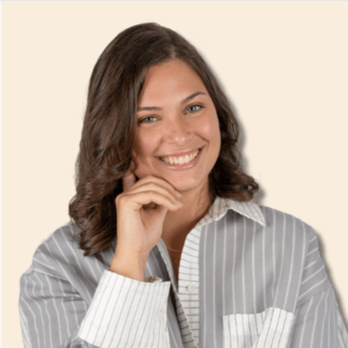 Léana Crochet, Headhunter Sales, CSM & Ops chez Lity
